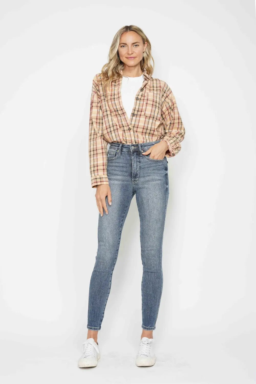 Judy Blue High Rise Contrast Wash Skinny Jeans Trendsi