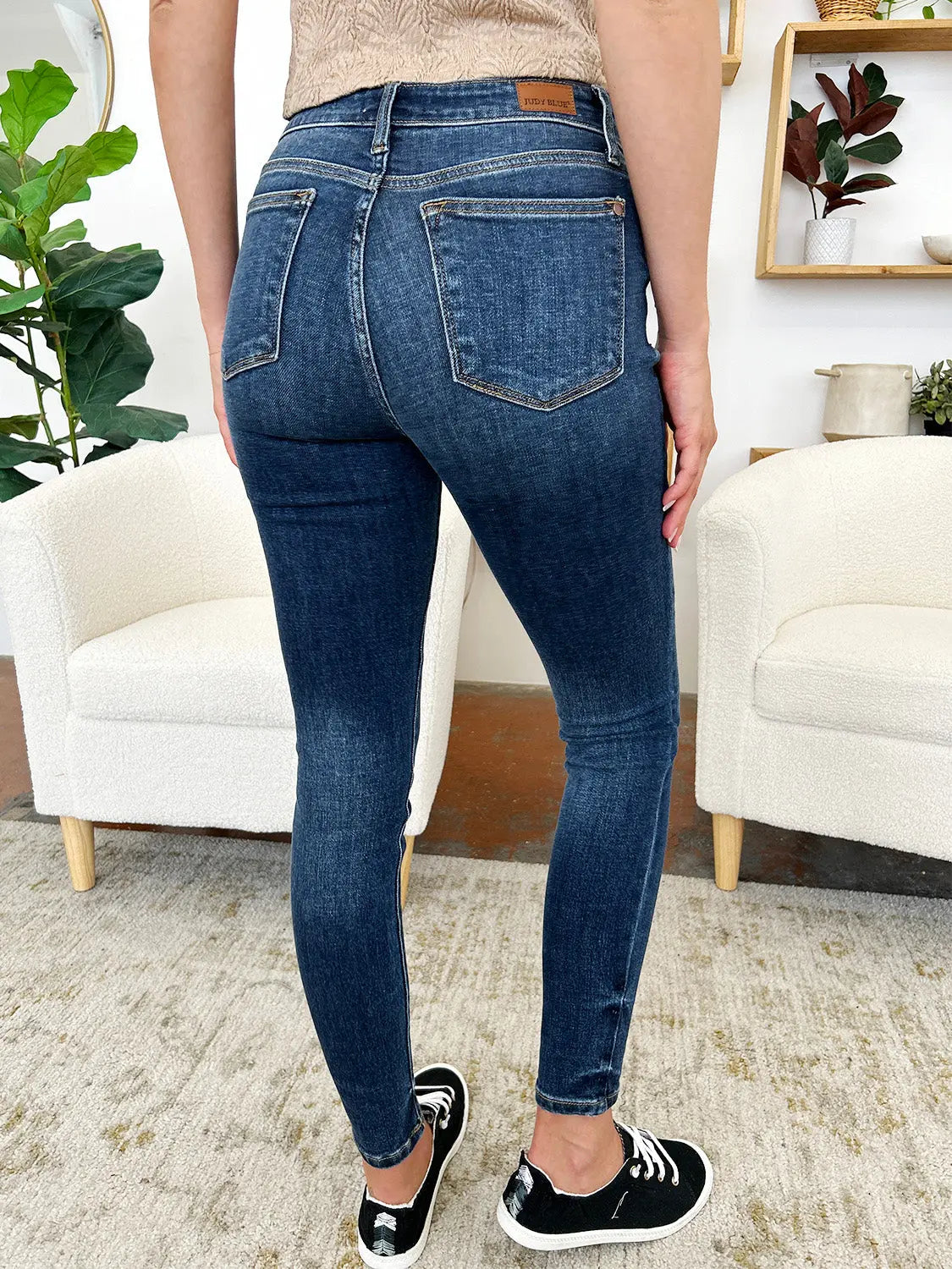 Judy Blue Classic Handsand Skinny Jeans Trendsi