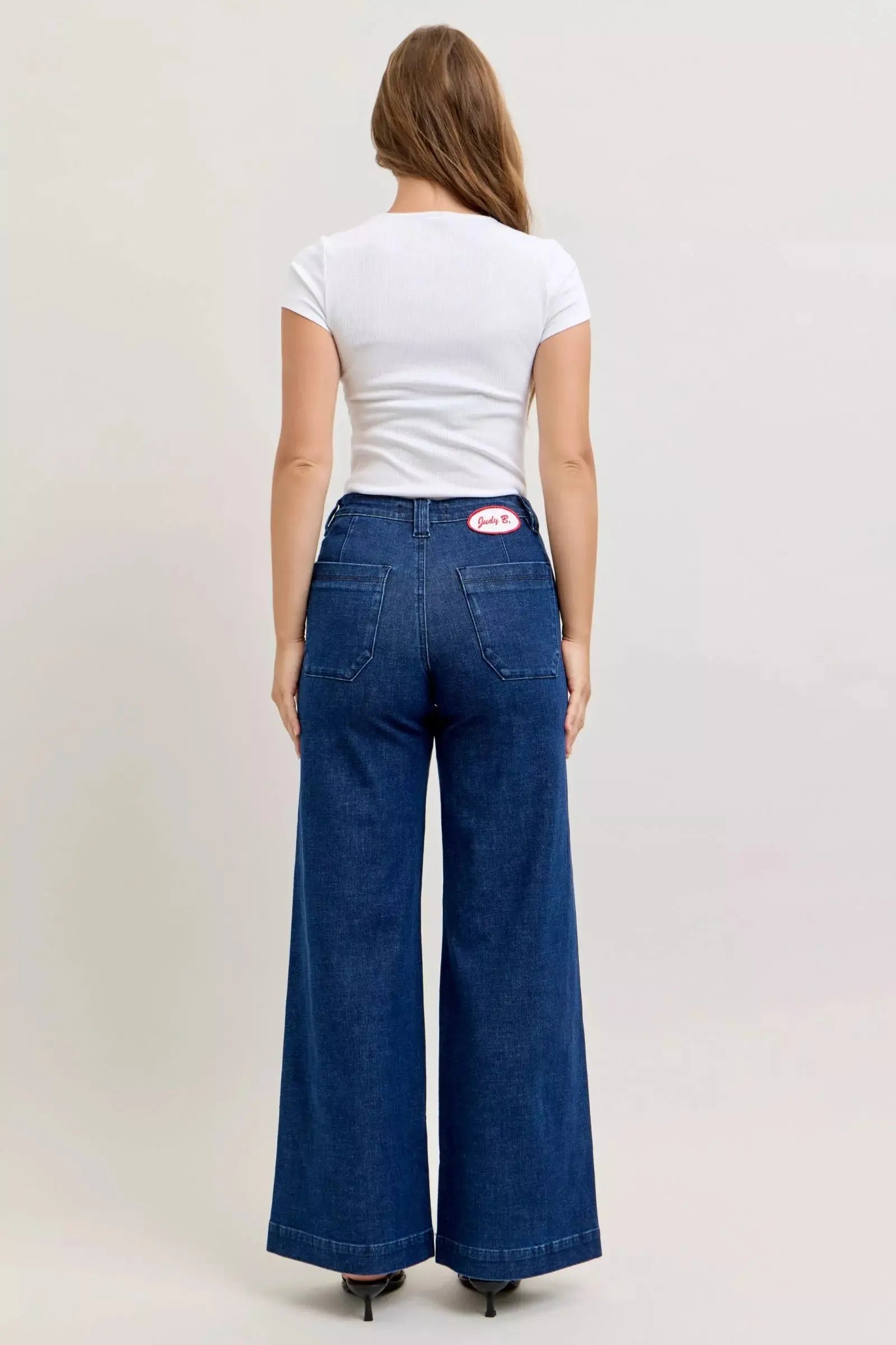 Judy Blue High-Waisted Retro Wide Jeans with Patch Pkts & Twisted Seams  Style Ratio