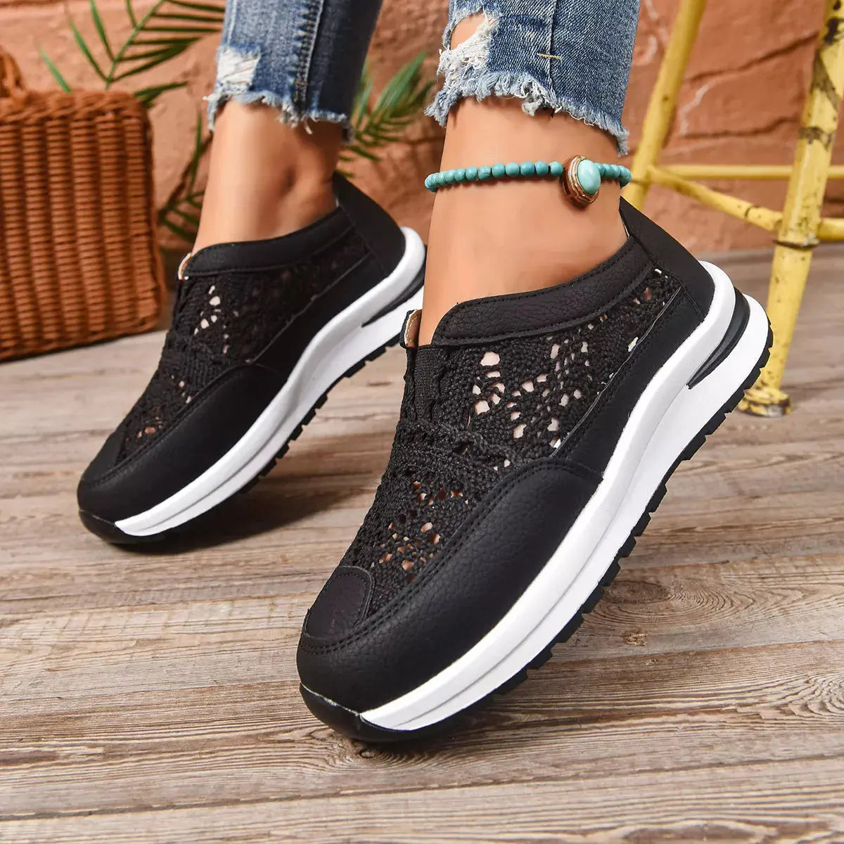 Breathable Round Toe Slip-Ons  Style Ratio