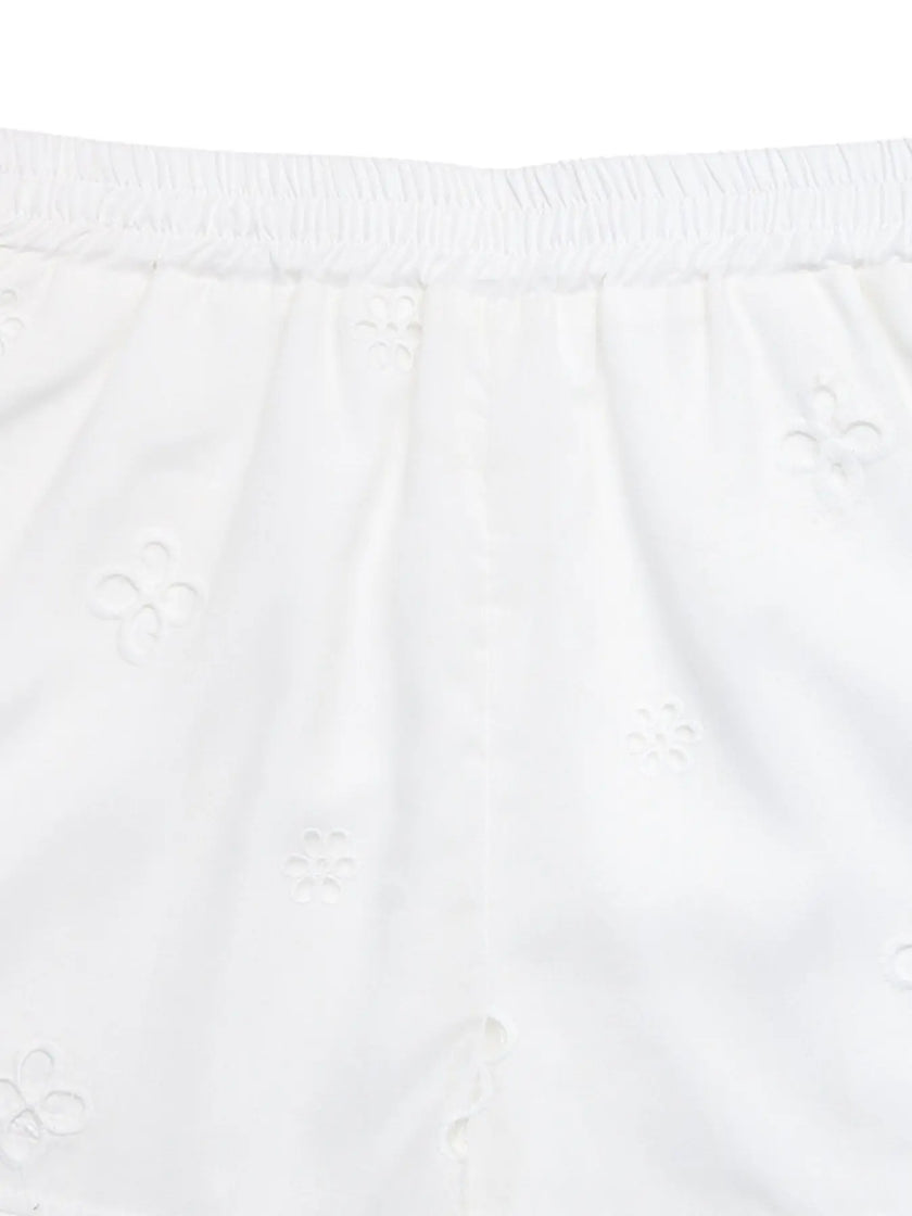 Embroidered Lace Hem Shorts  Style Ratio