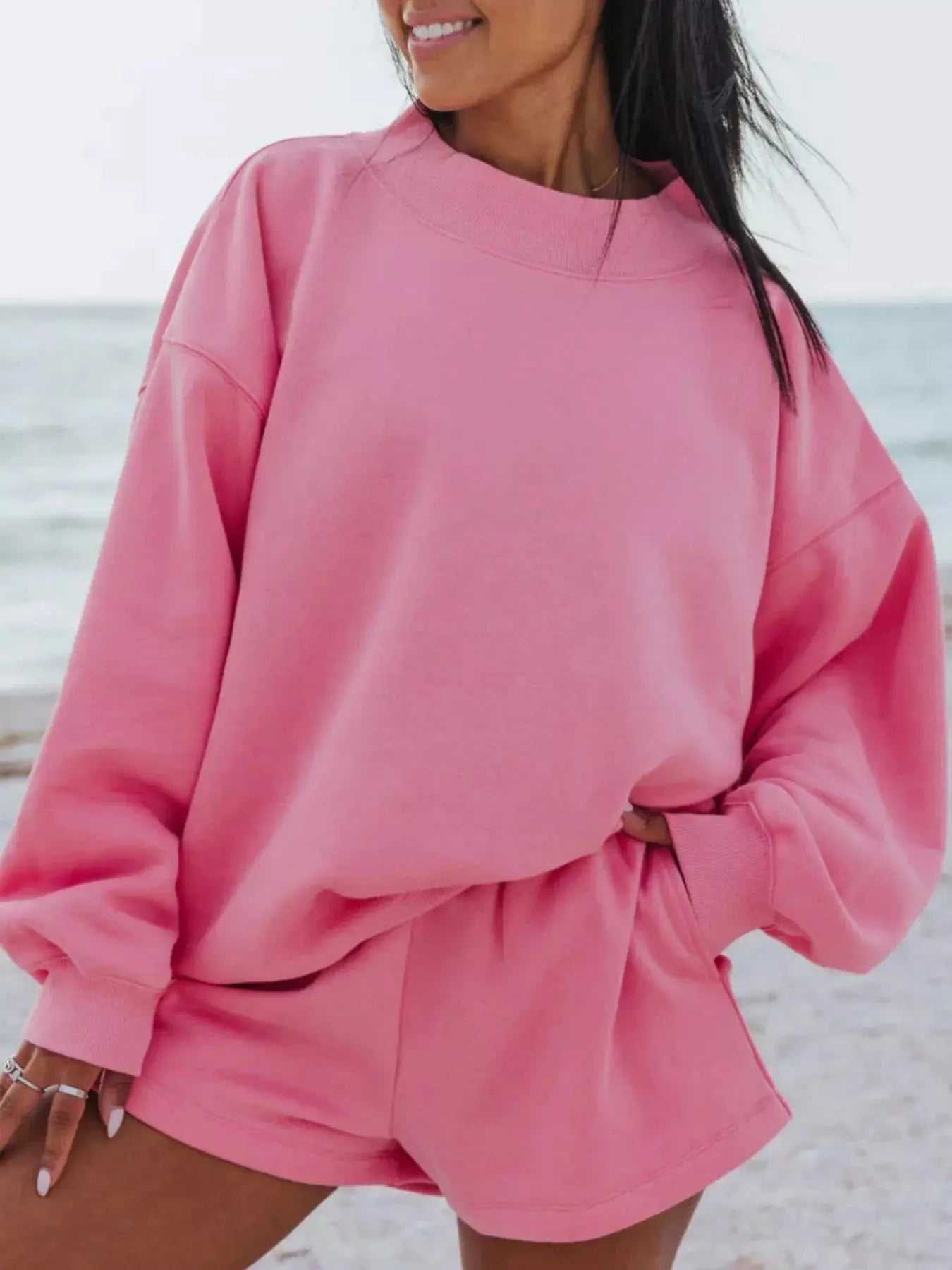 Relaxed Fit Round Neck Sweatshirt and Shorts Set  Style Ratio