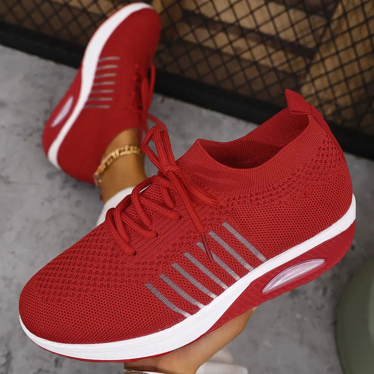 Breathable Mesh Lace Up Sneakers  Style Ratio