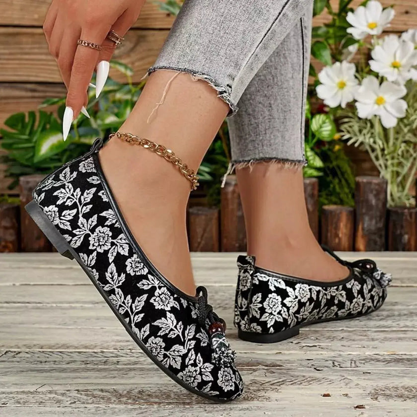 Bow Round Toe Slip-Ons  Style Ratio