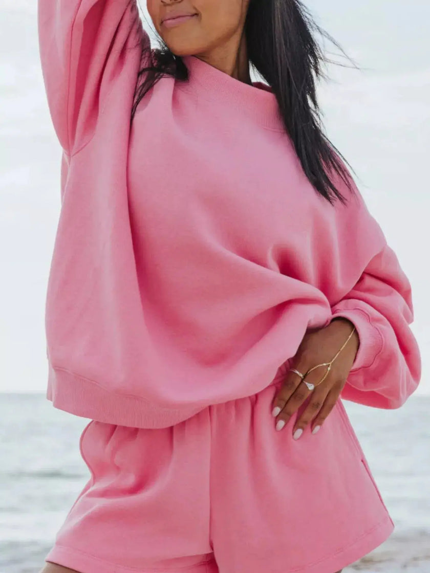 Relaxed Fit Round Neck Sweatshirt and Shorts Set  Style Ratio
