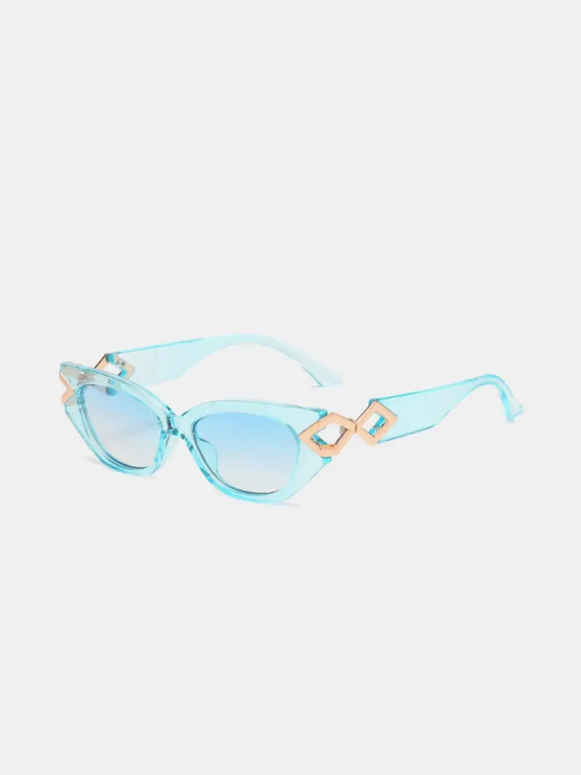 Polycarbonate Frame Cat-Eye Sunglasses  Style Ratio