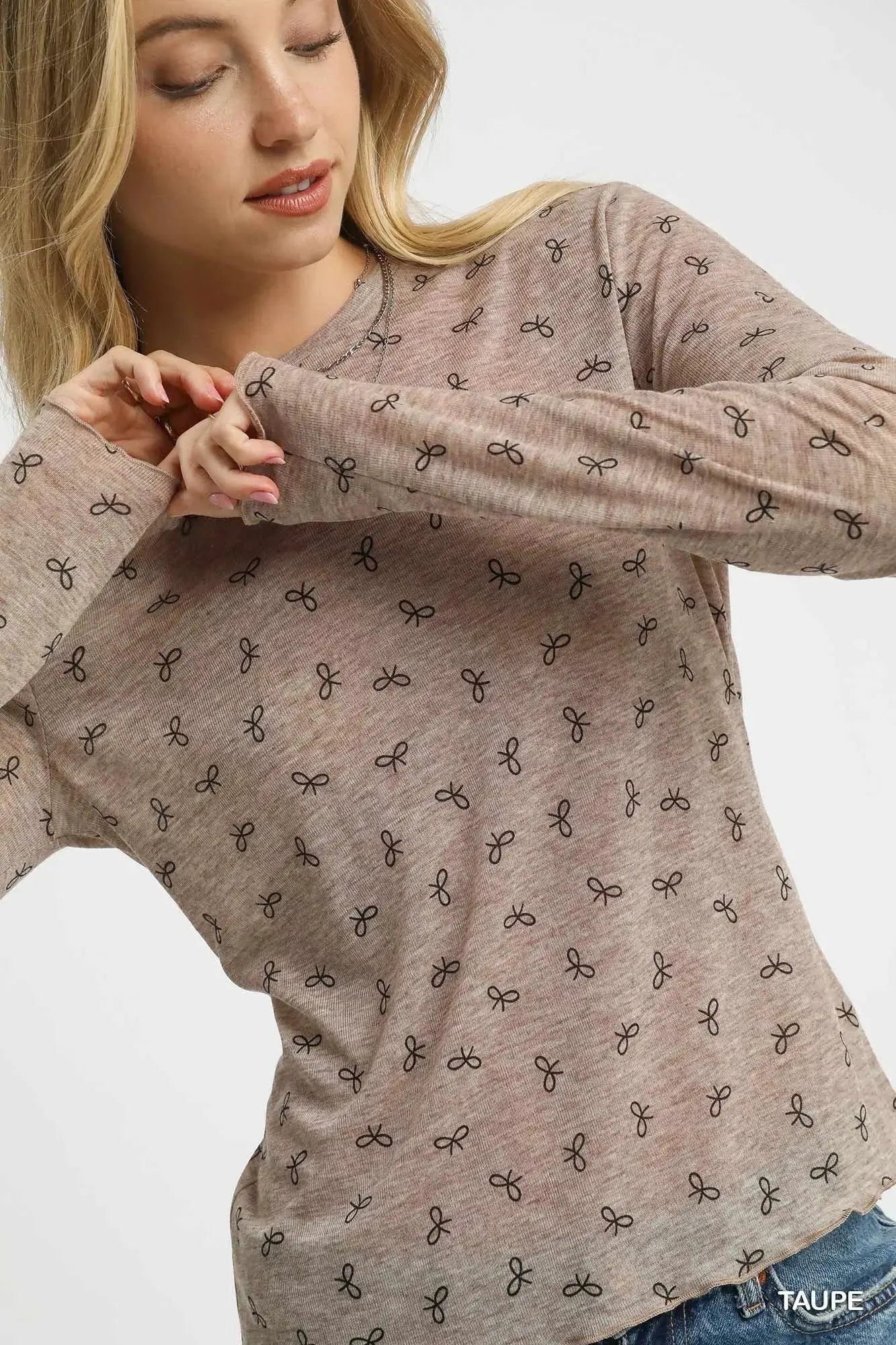 Umgee Bow Print Lightweight Knit Top  Style Ratio