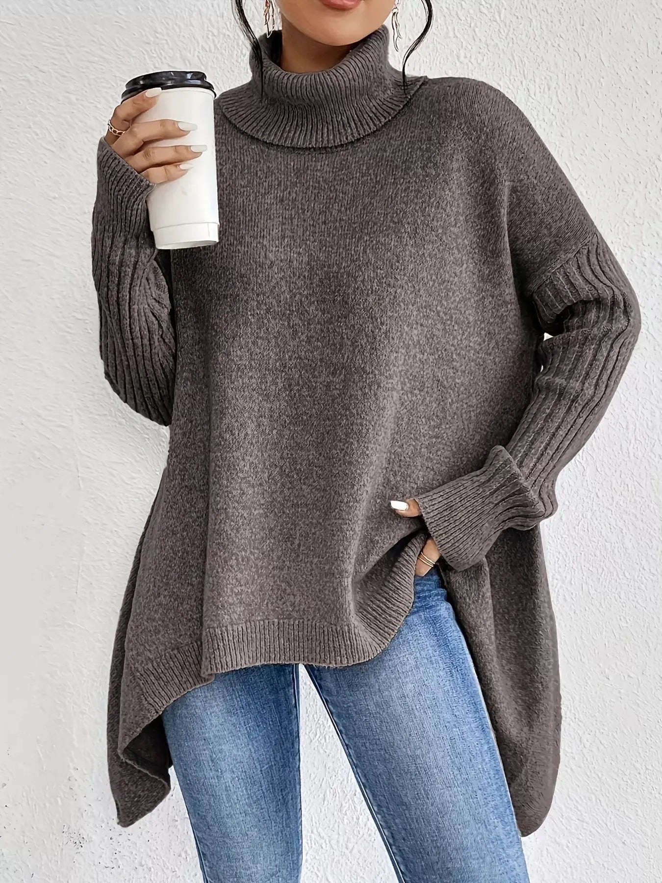 Turtleneck High-Low Hem Sweater  Style Ratio