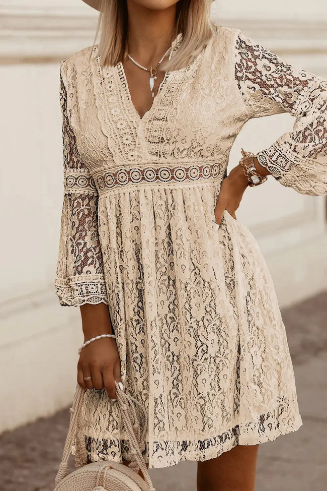Lace V-Neck Three-Quarter Sleeve Dress  Style Ratio