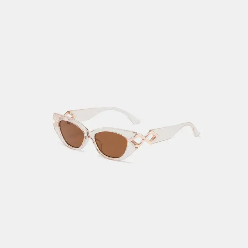Polycarbonate Frame Cat-Eye Sunglasses  Style Ratio