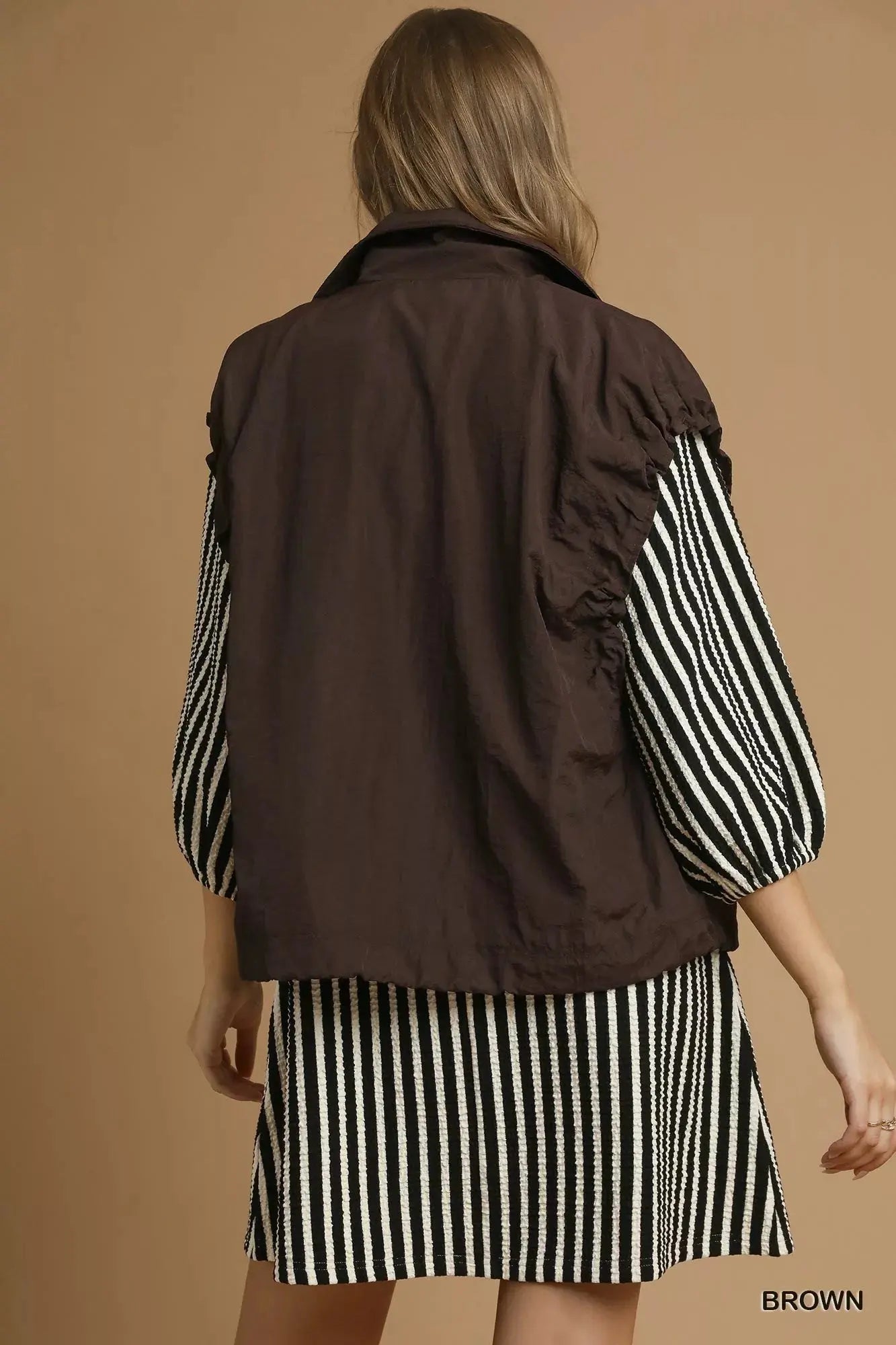 Umgee Nylon Vest with Pockets  Style Ratio