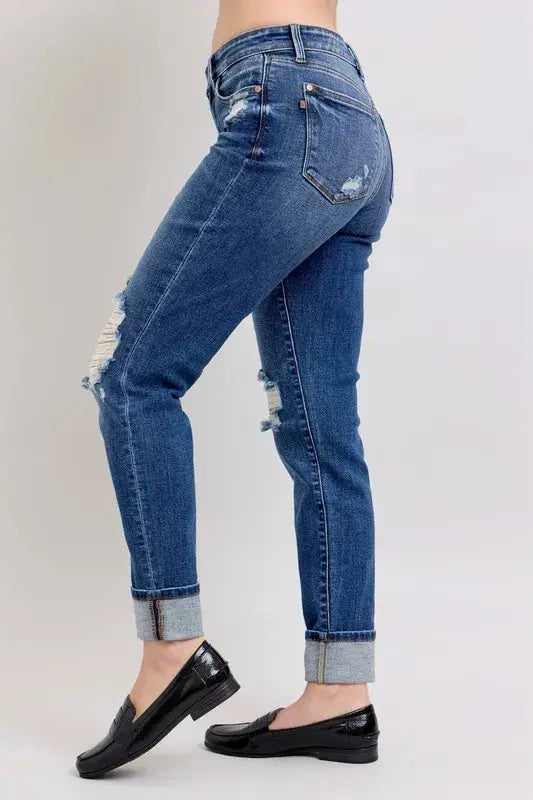Judy Blue Full Size Mid Rise Boyfriend destroy Jeans with Yoke Pockets  Style Ratio