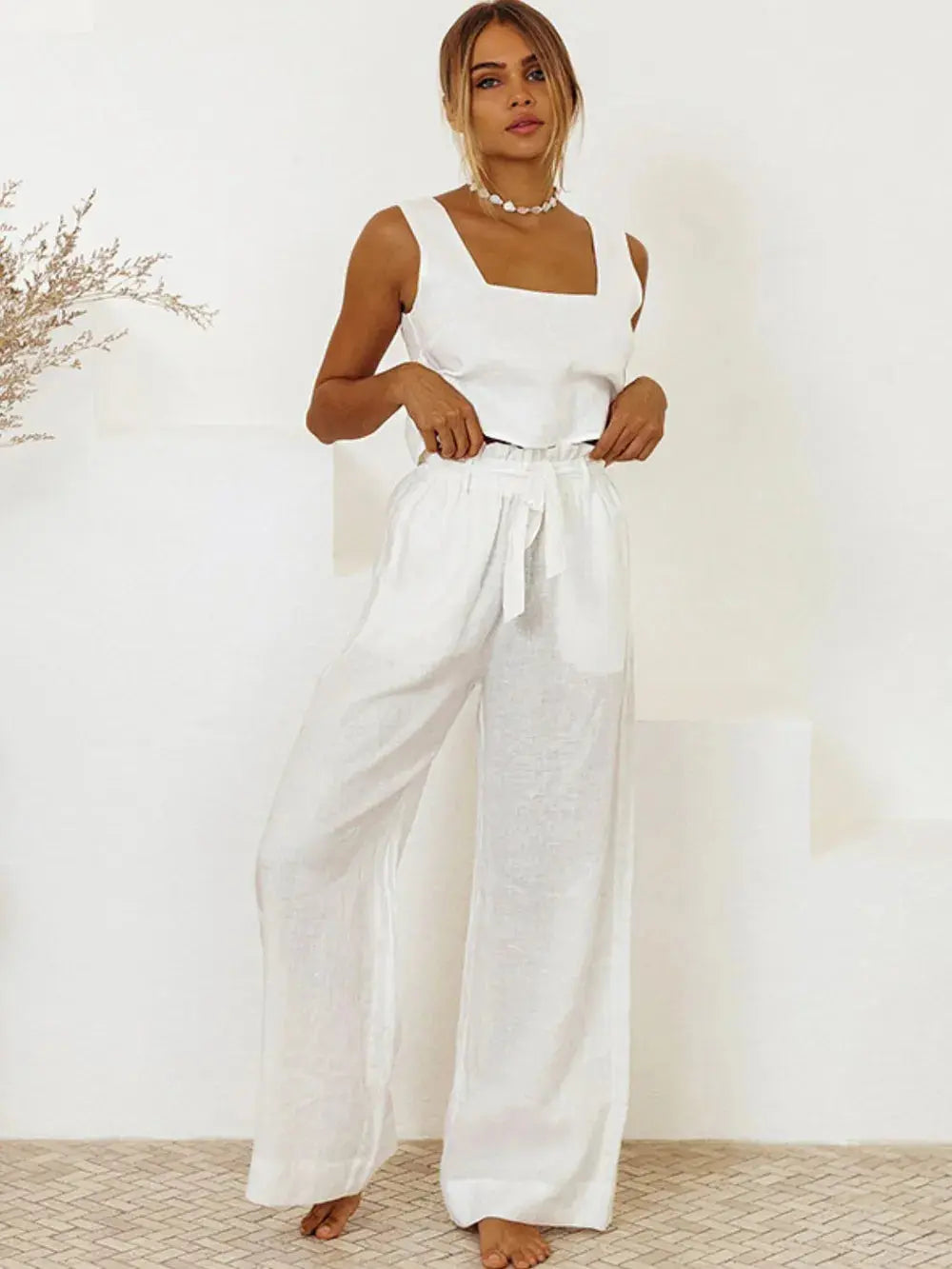 Square Neck Sleeveless Top and Pants Set  Style Ratio