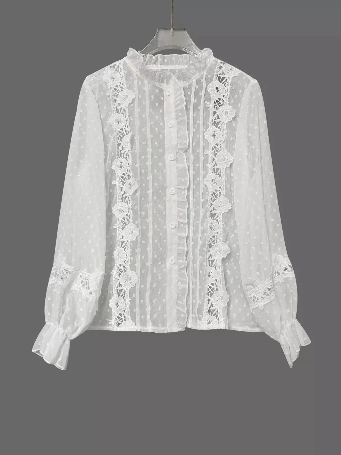 Lace Trimmed Swiss Dot Shirt  Style Ratio