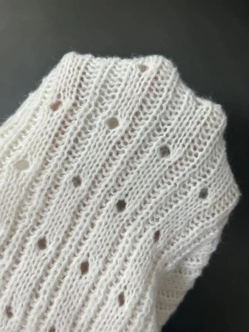 Mock Neck Eyelet Knit Top  Style Ratio