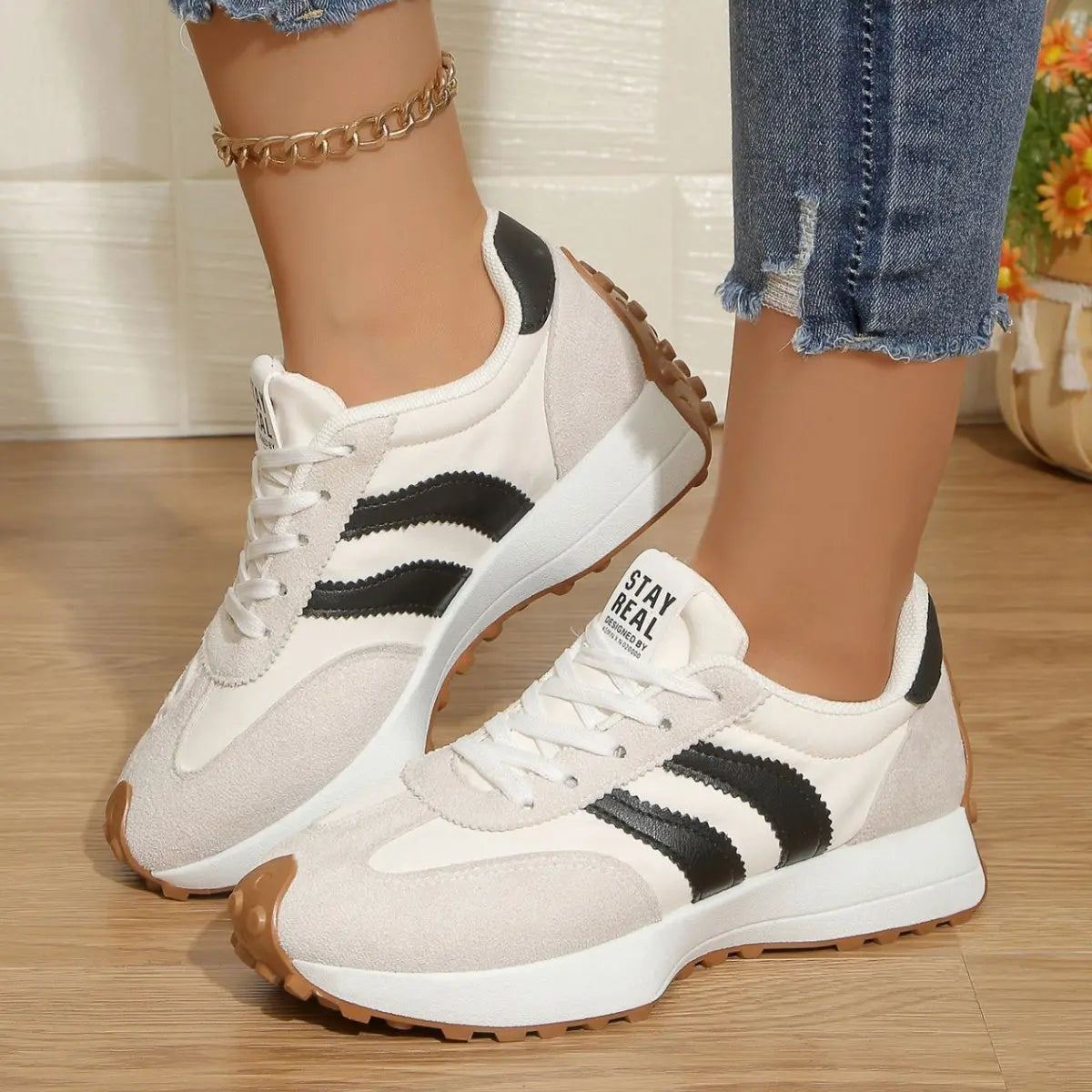 Round Toe Lace Up Sneakers  Style Ratio