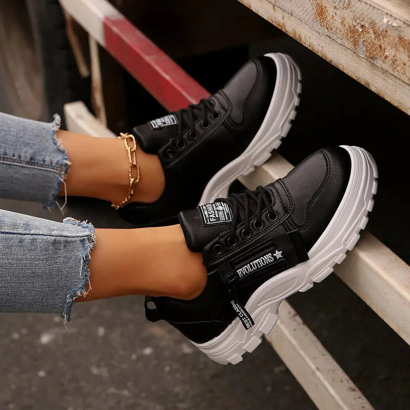 Lace Up Round Toe Athletic  Style Ratio