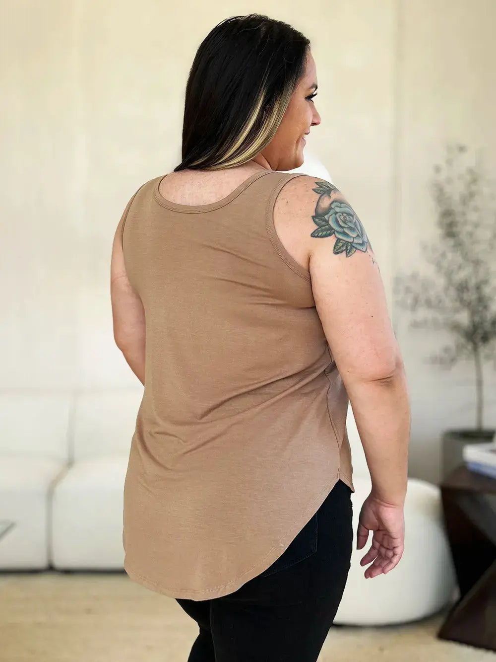 Basic Bae Full Size Round Neck Curved Hem Tank  Style Ratio