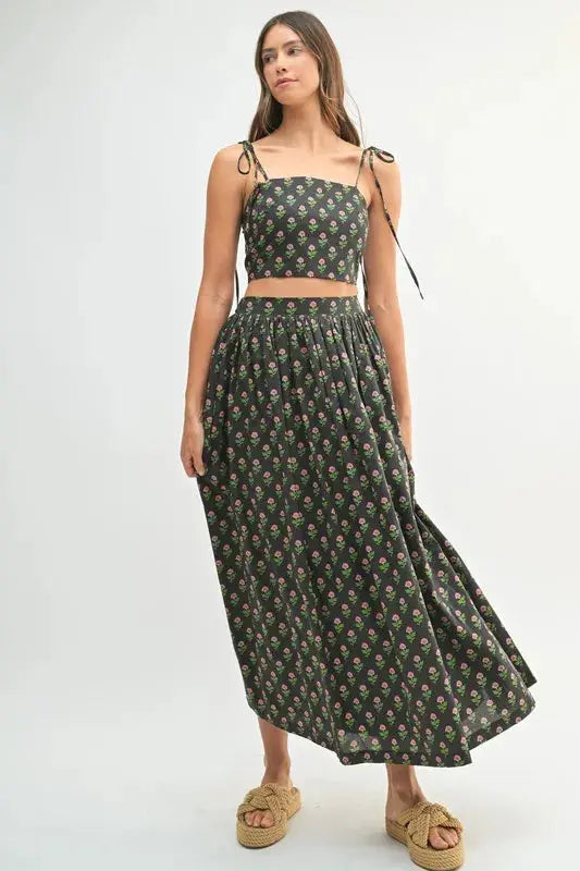 MABLE Floral Crop Top and Skirt Set  Style Ratio