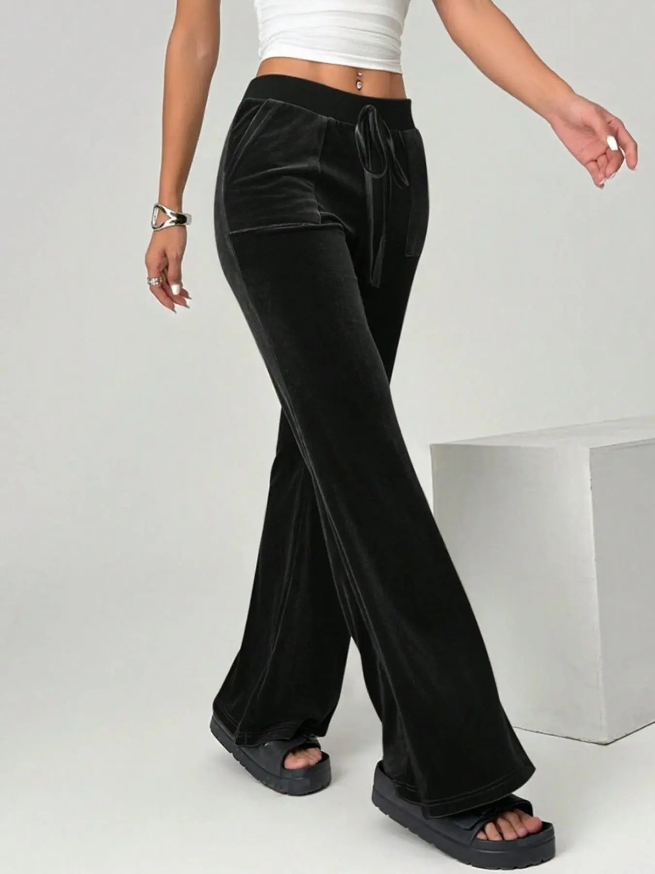 Velvet Flare Pants with Drawstring  Style Ratio