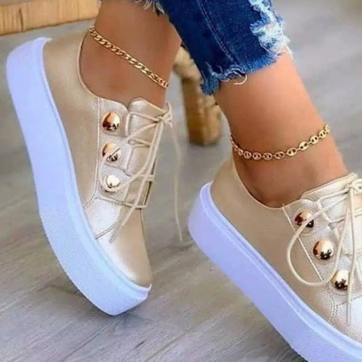 Round Toe Platform Sneakers  Style Ratio