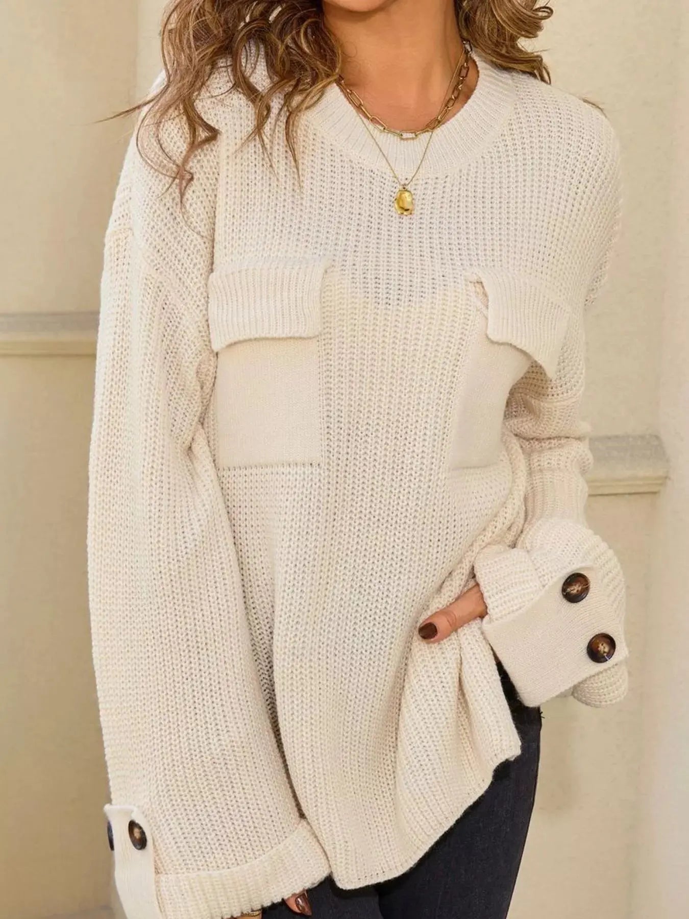 Pocket Detail Round Neck Sweater  Style Ratio