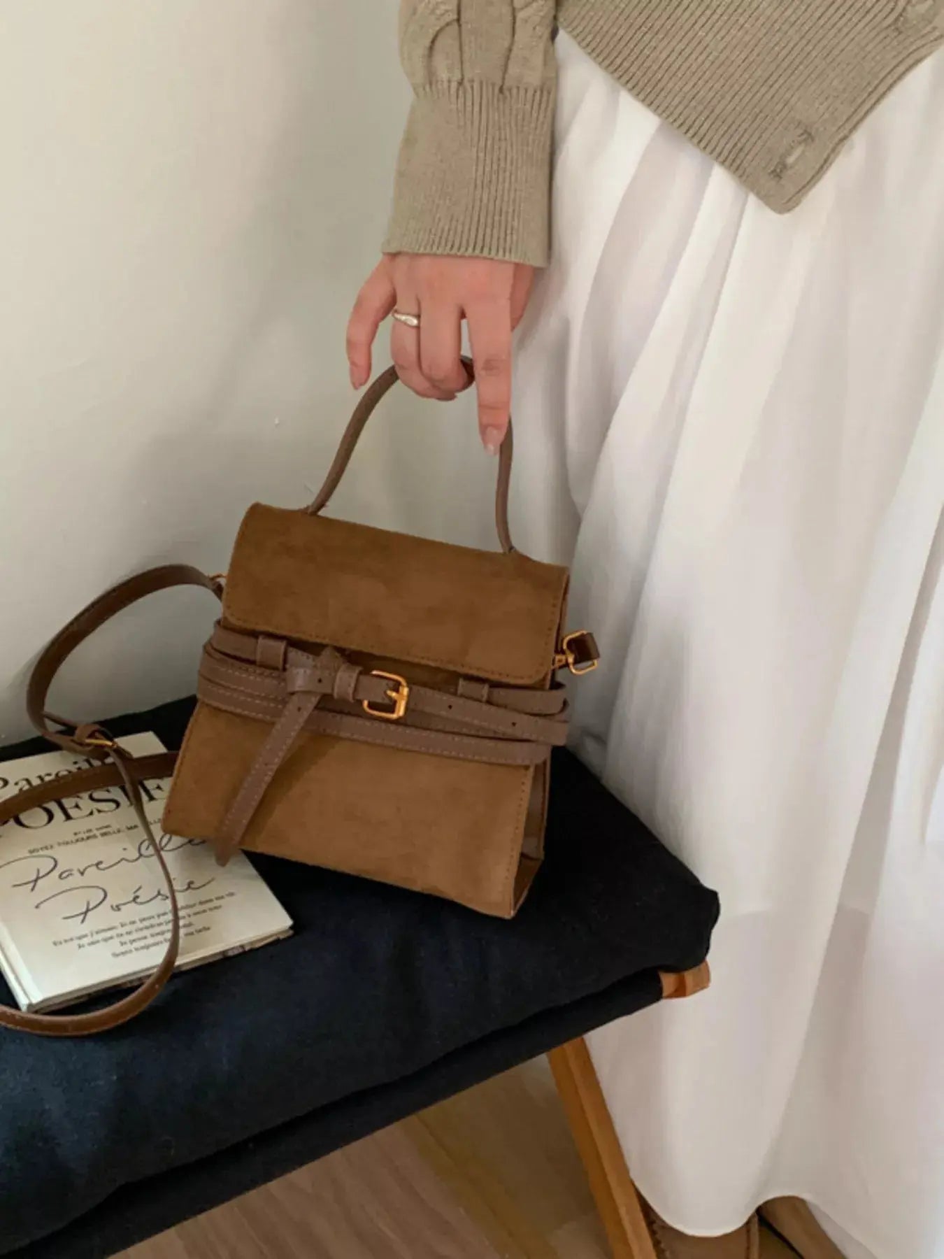 Suede Buckle Decor Crossbody Bag  Style Ratio