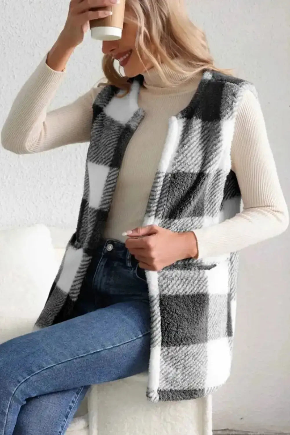 Sherpa Plaid Open Front Vest  Style Ratio