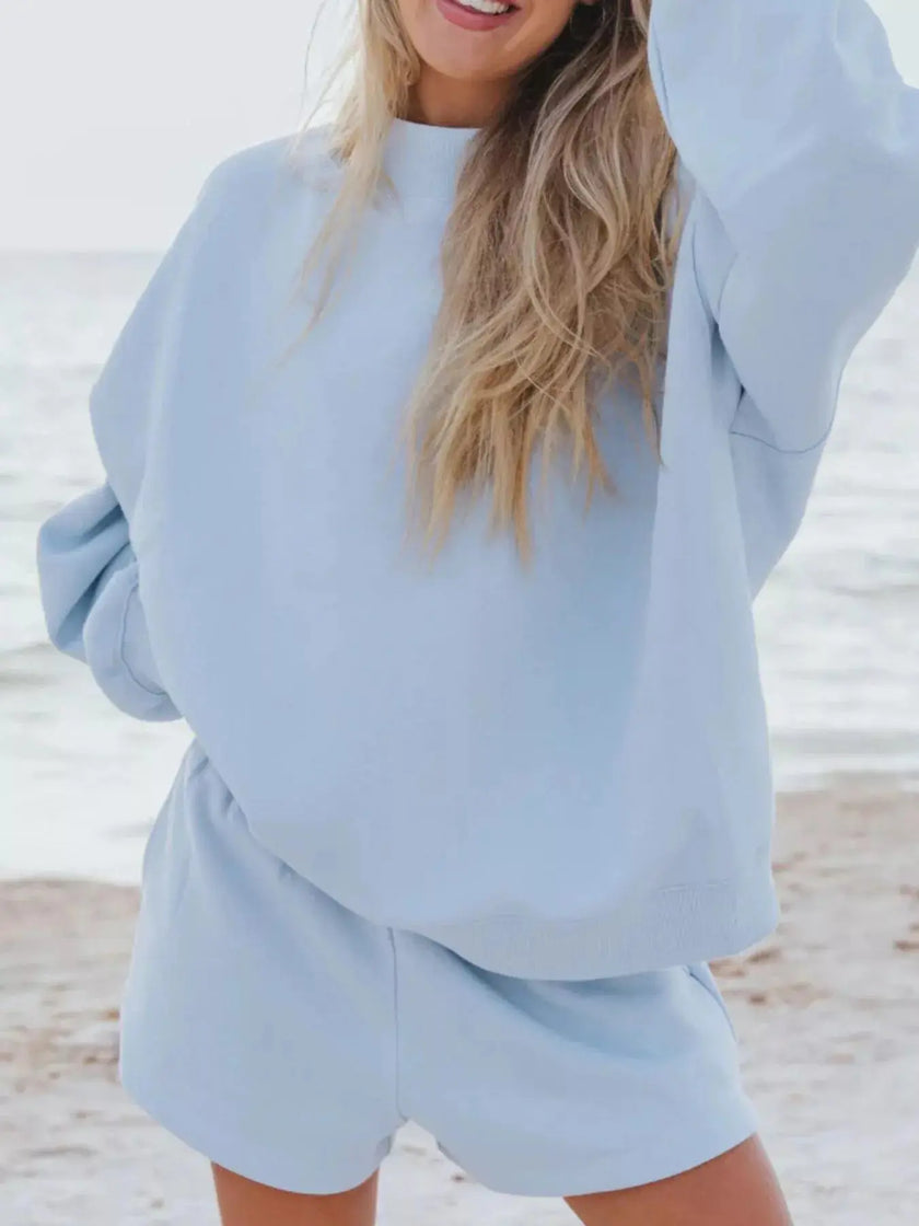 Relaxed Fit Round Neck Sweatshirt and Shorts Set  Style Ratio