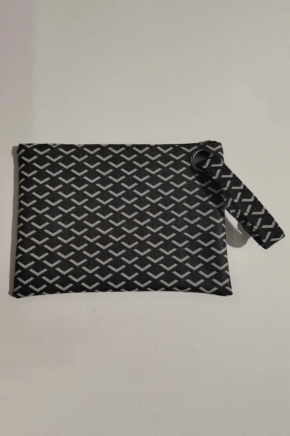 Carry Your Love Plaid Wristlet  Style Ratio