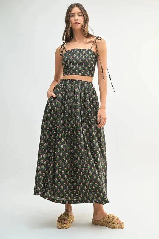 MABLE Floral Crop Top and Skirt Set  Style Ratio