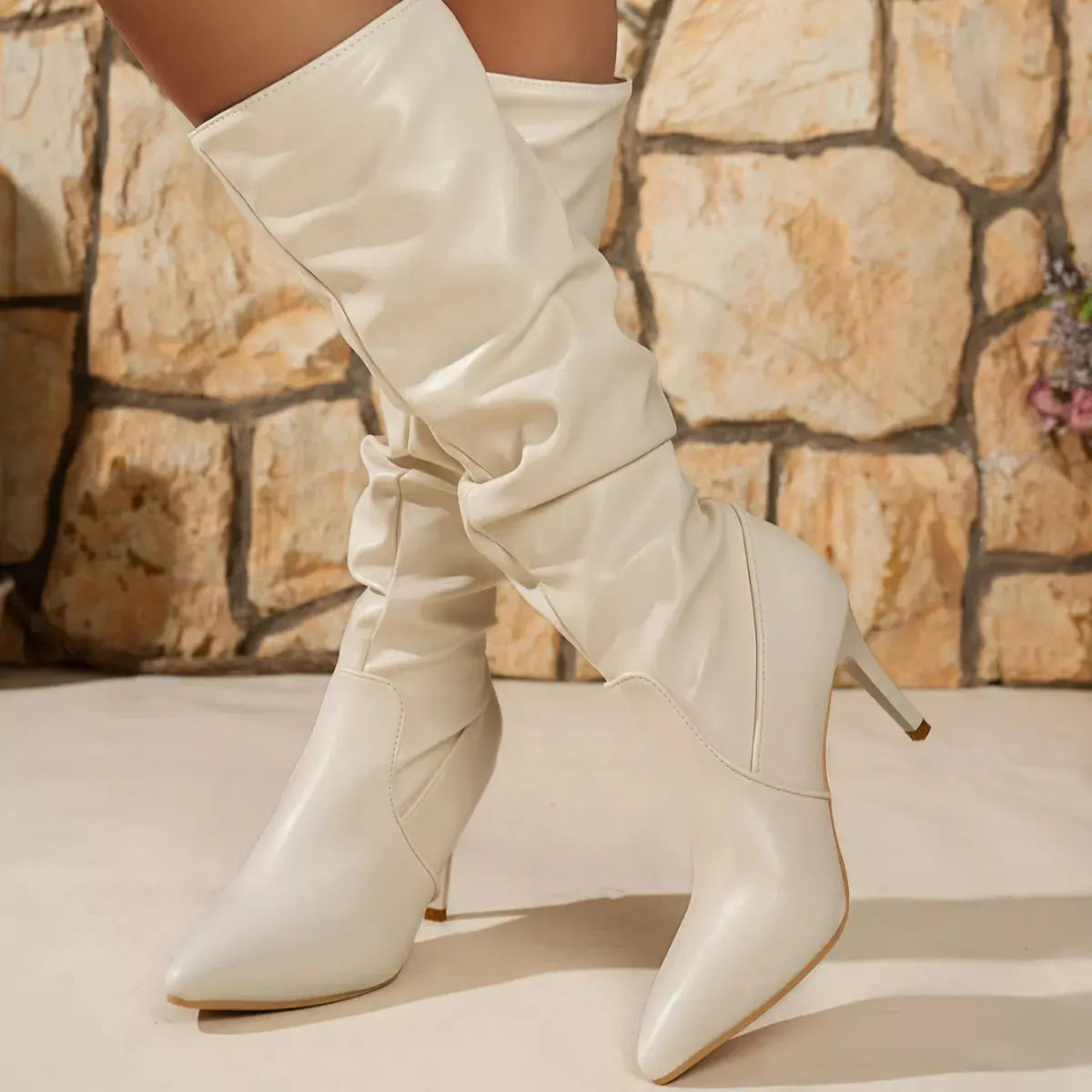 Pointed-Toe Stiletto Heel Knee-High Boots  Style Ratio