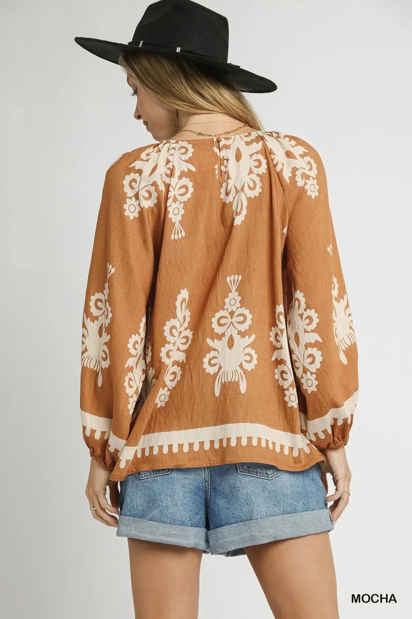 Umgee Full Size Two Tone Border Print Top with Balloon Sleeves  Style Ratio