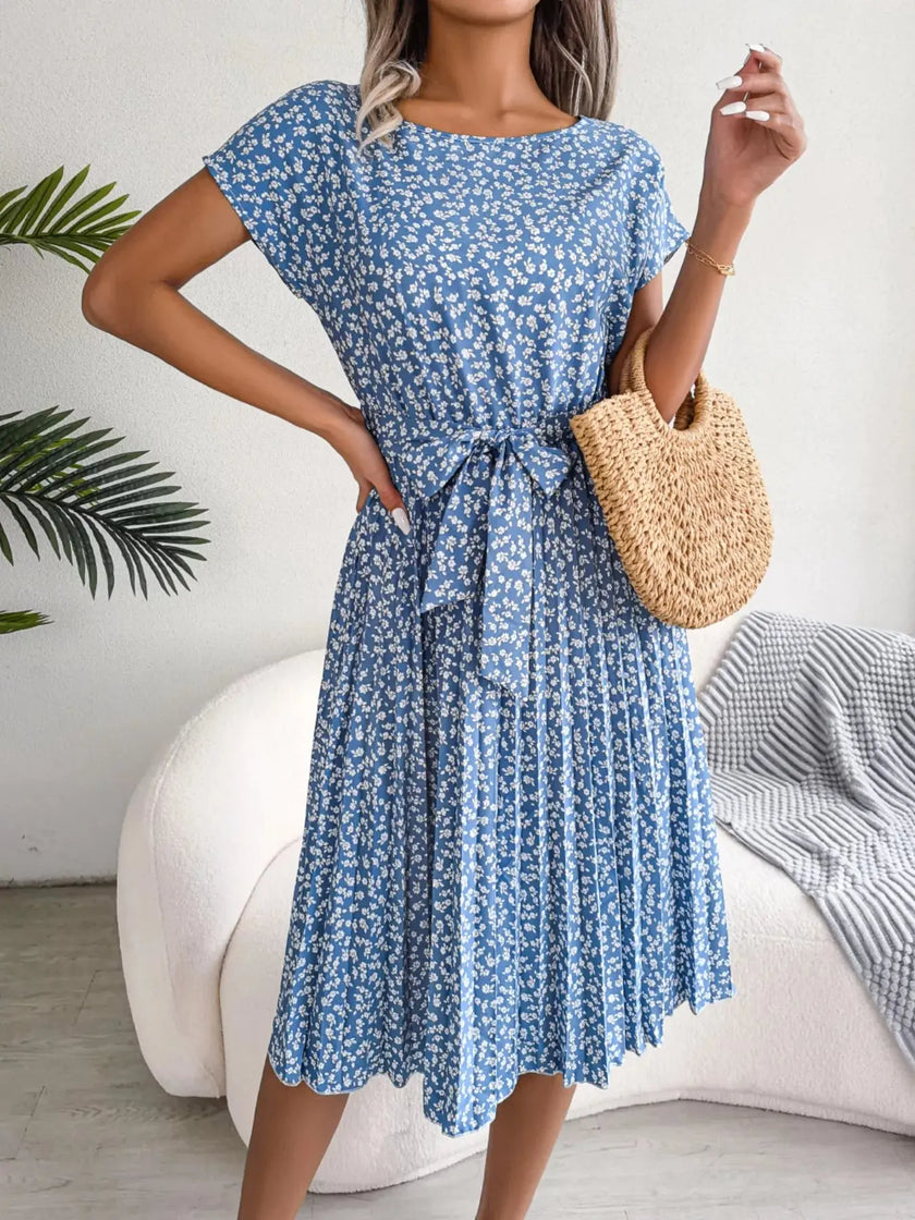 Floral Print Pleated Midi Dress with Belt  Style Ratio