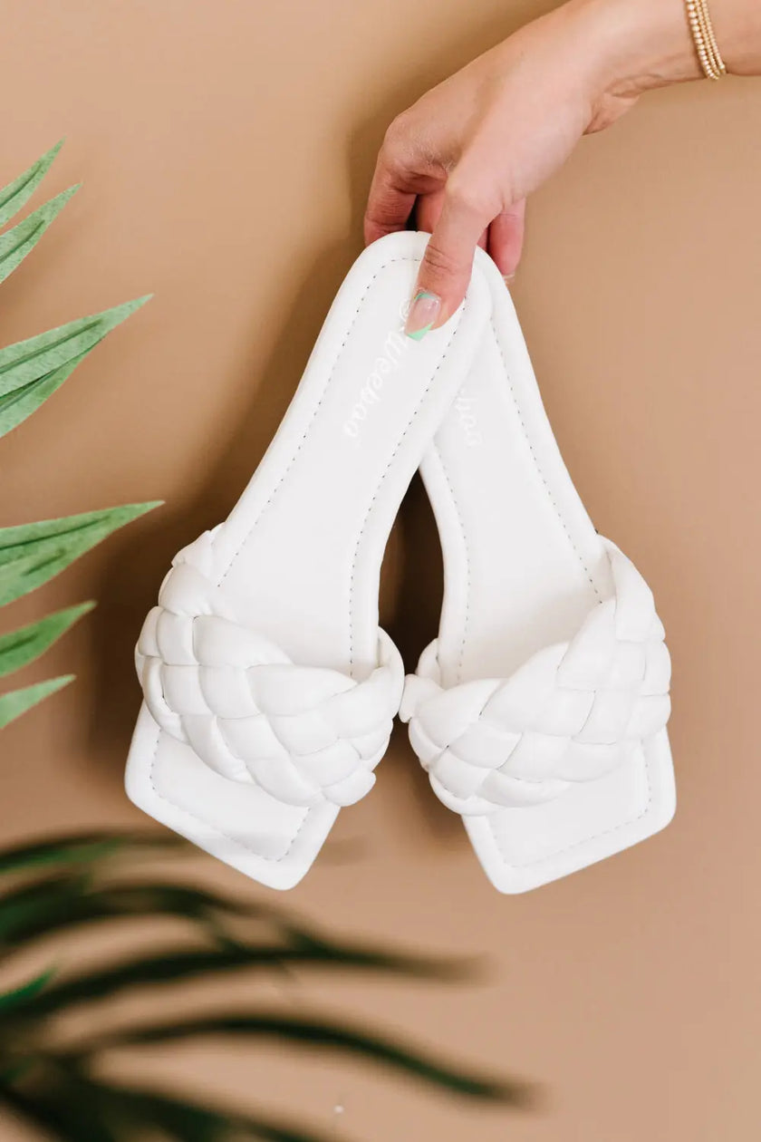 Weeboo Cakewalk Woven Square Toe Slides  Style Ratio