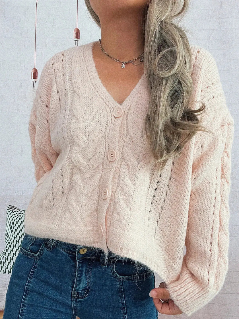Cable Knit Button-Up Cardigan  Style Ratio