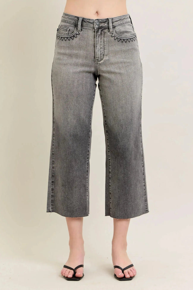 Judy Blue Full Size Wide Leg Capris Jeans Plus Size  Style Ratio