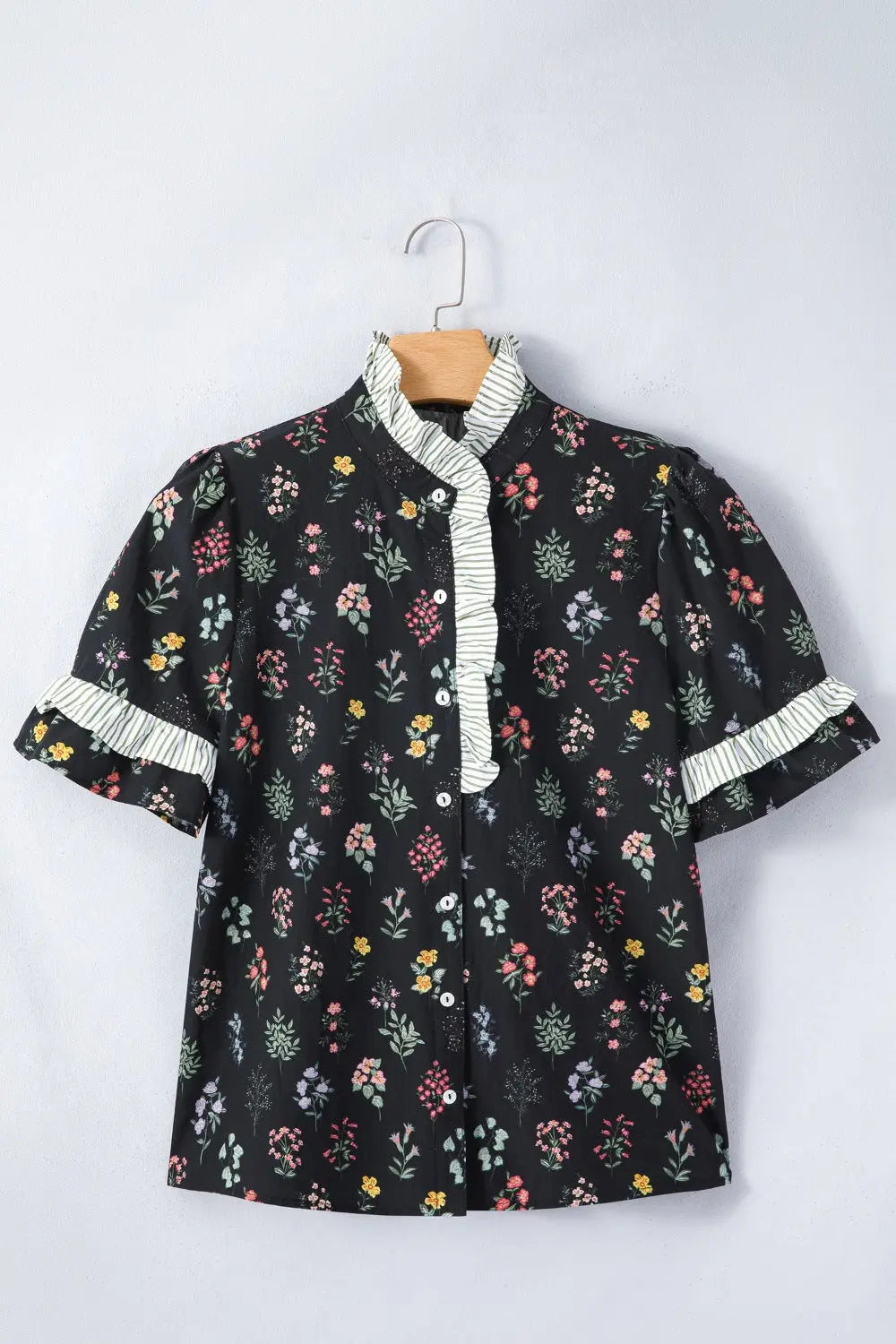 Contrast Frilled Trim Short Sleeve Floral Shirt  Style Ratio