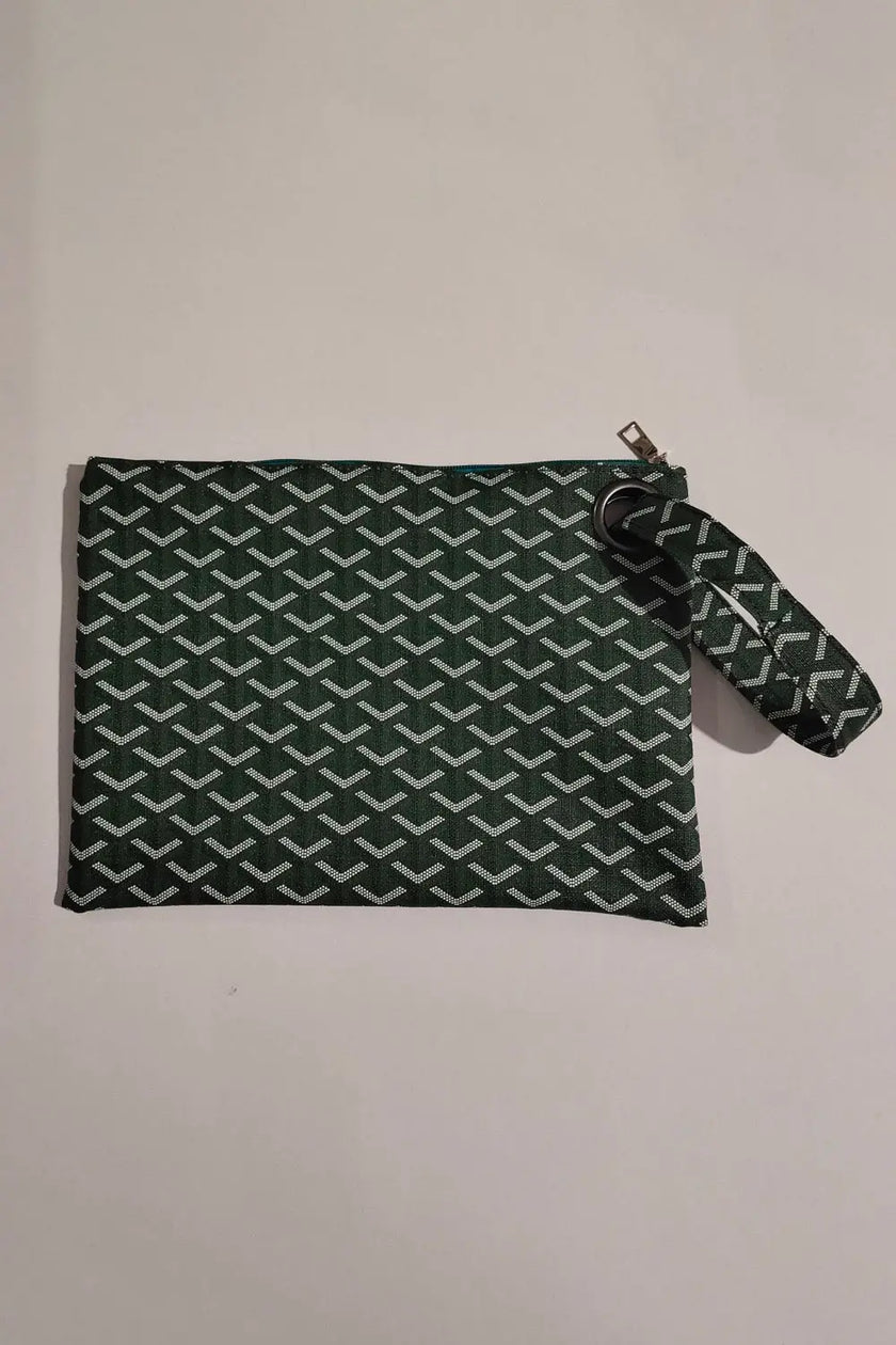 Carry Your Love Plaid Wristlet  Style Ratio