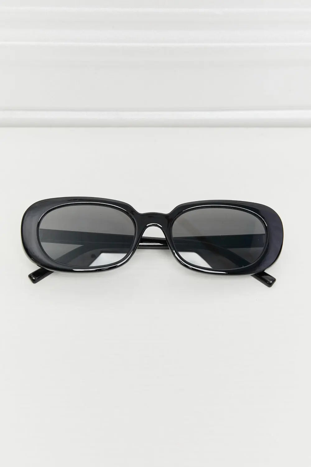 Oval Full Rim Sunglasses  Style Ratio