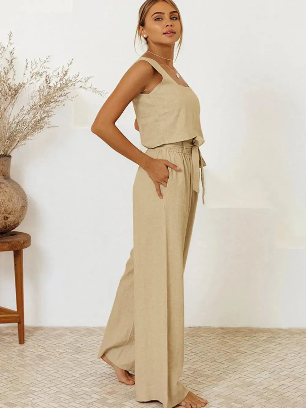 Square Neck Sleeveless Top and Pants Set  Style Ratio