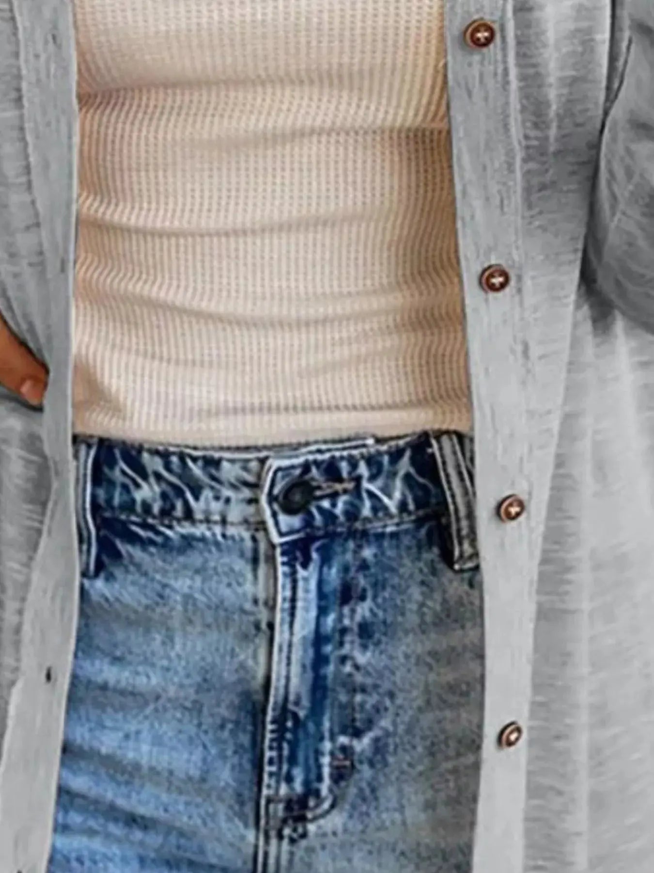 Lightweight Button-Down Cardigan  Style Ratio