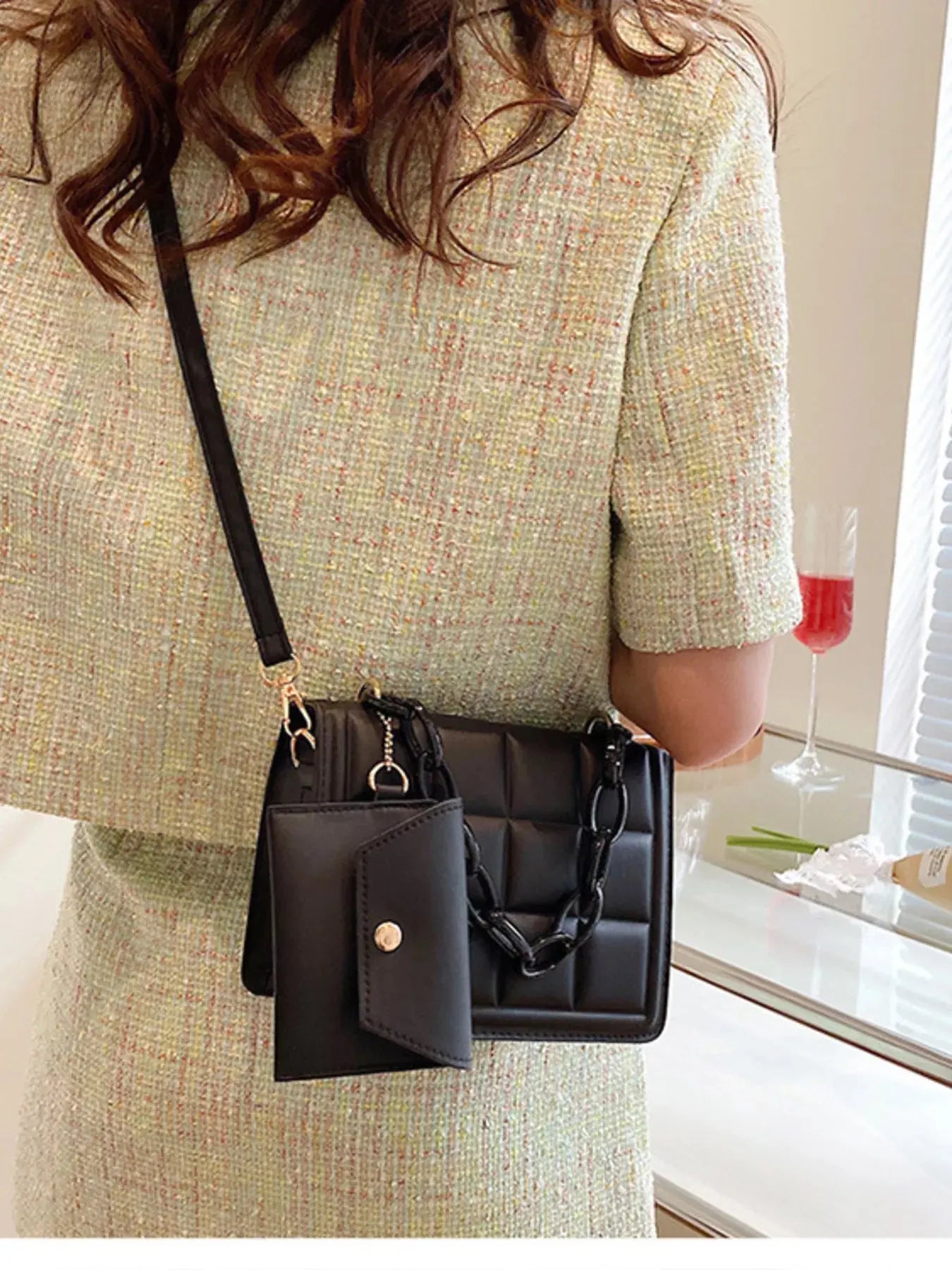 Quilted Chain Strap Crossbody Bag  Style Ratio
