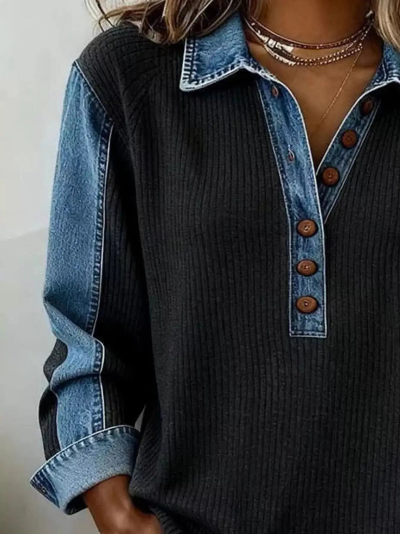 Denim Trim Button Detail Sweatshirt  Style Ratio