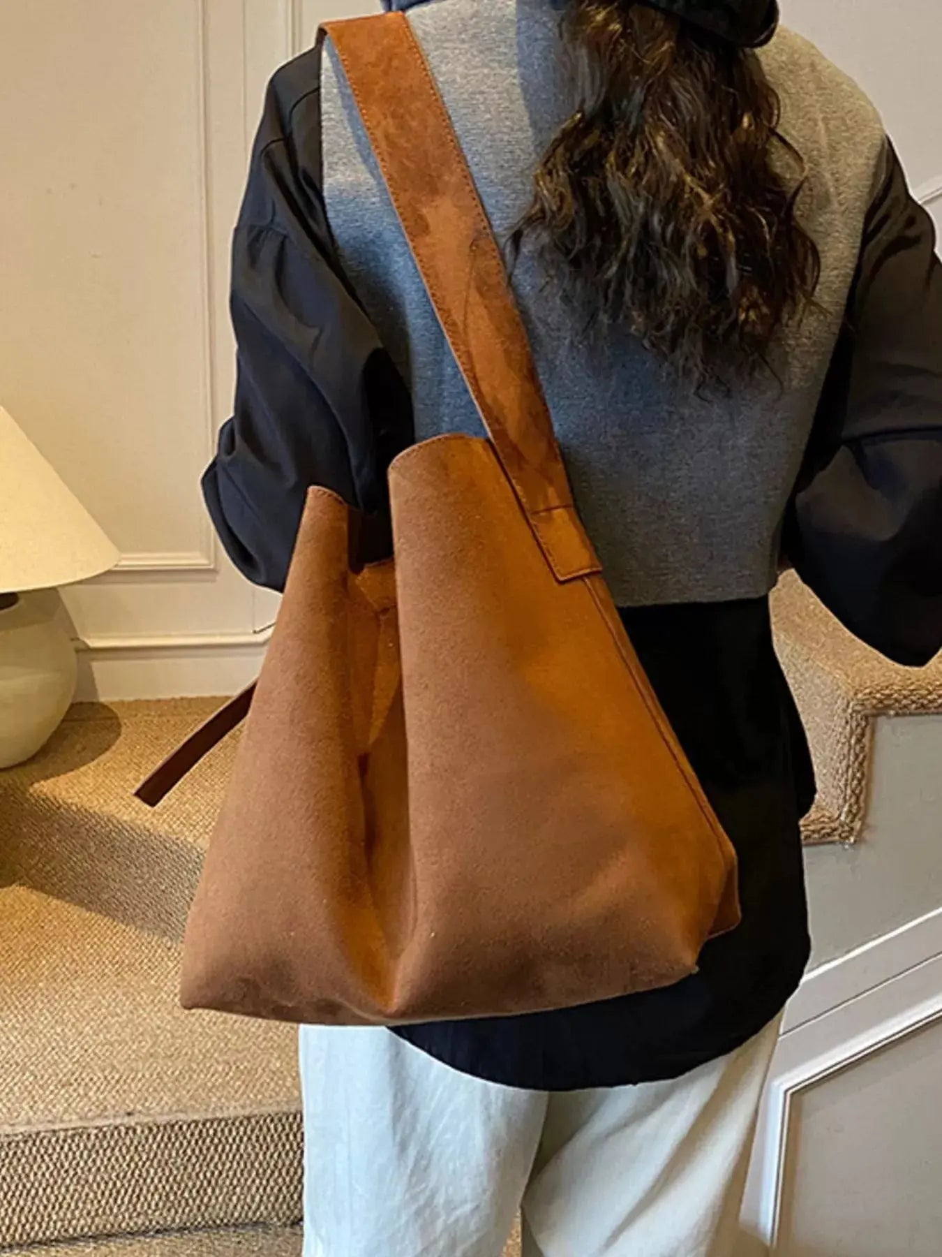 Buckle Adjustable Strap Tote Bag  Style Ratio
