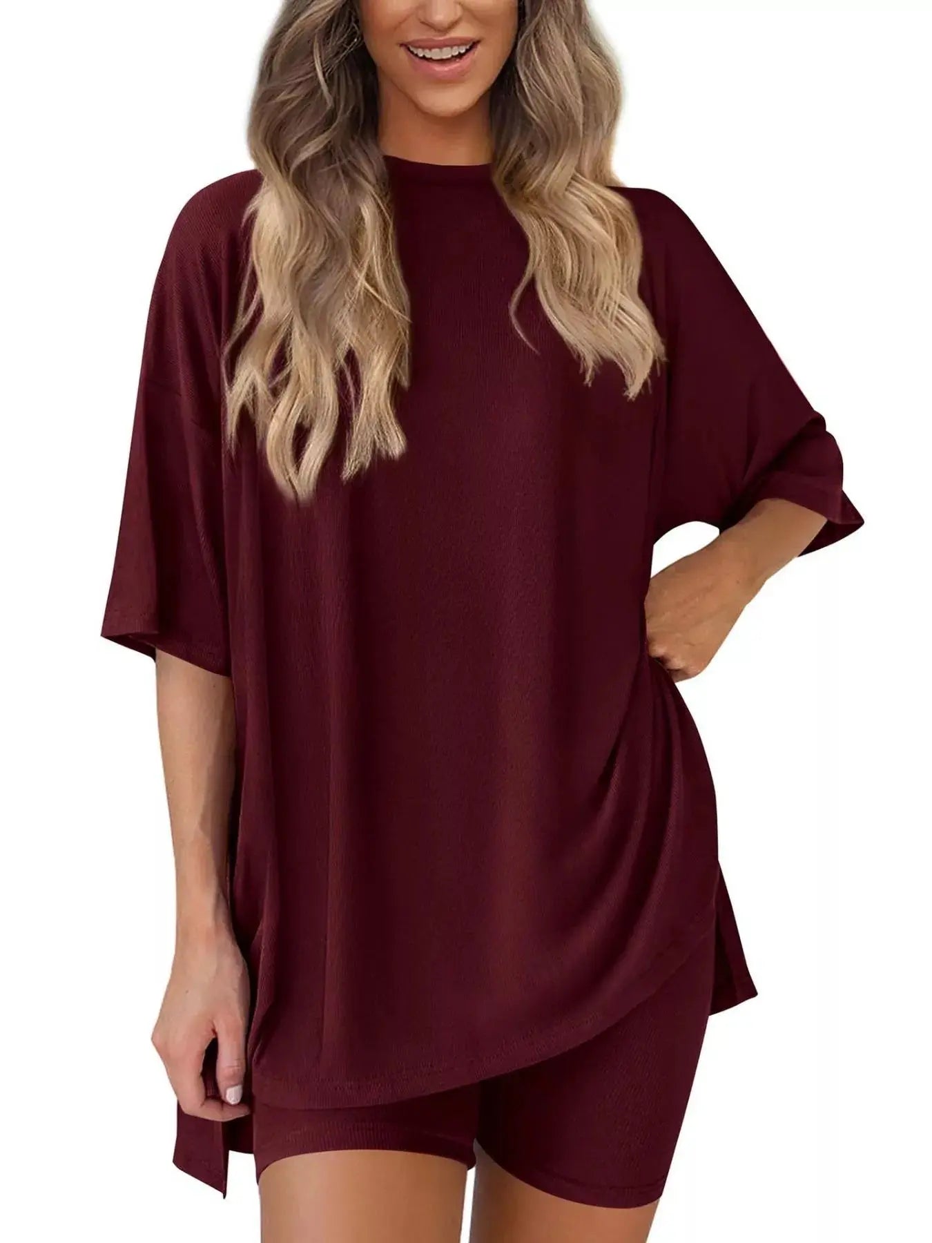 Full Size Relaxed Fit Top and Shorts Two-Piece Set  Style Ratio