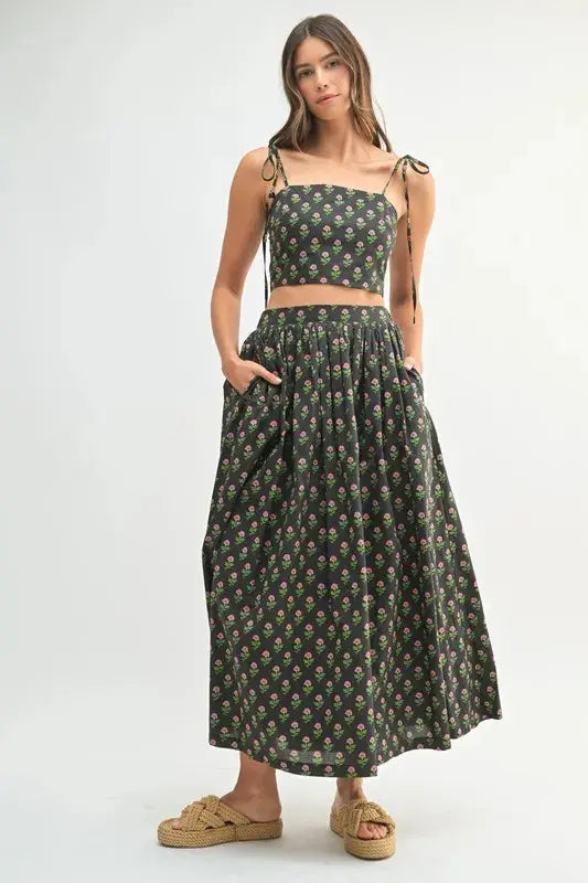 MABLE Floral Crop Top and Skirt Set  Style Ratio