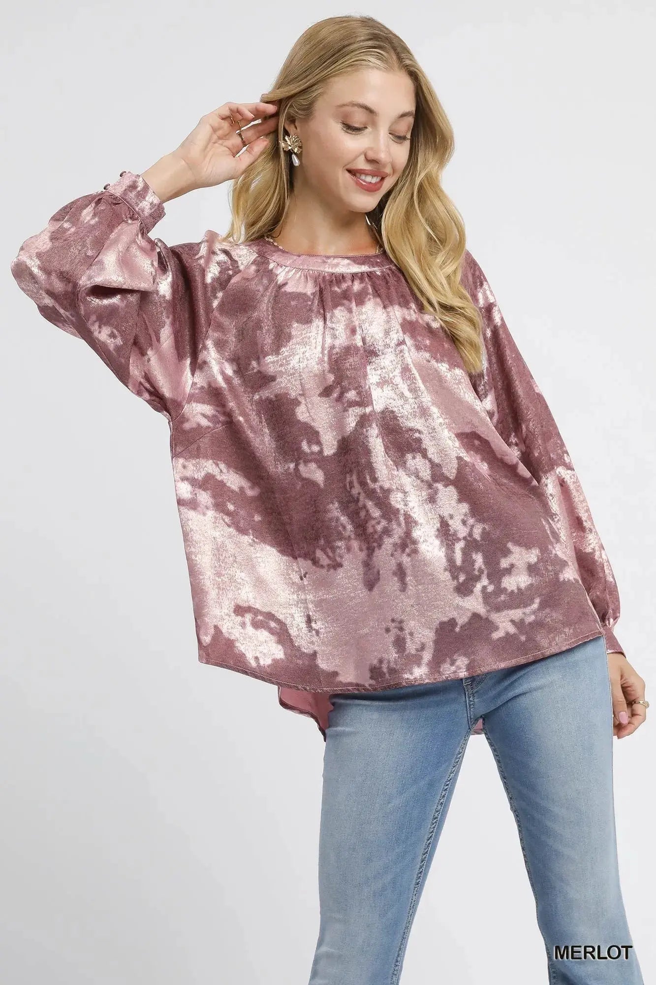 Umgee Metallic Fabric Blouse with Balloon Sleeves  Style Ratio