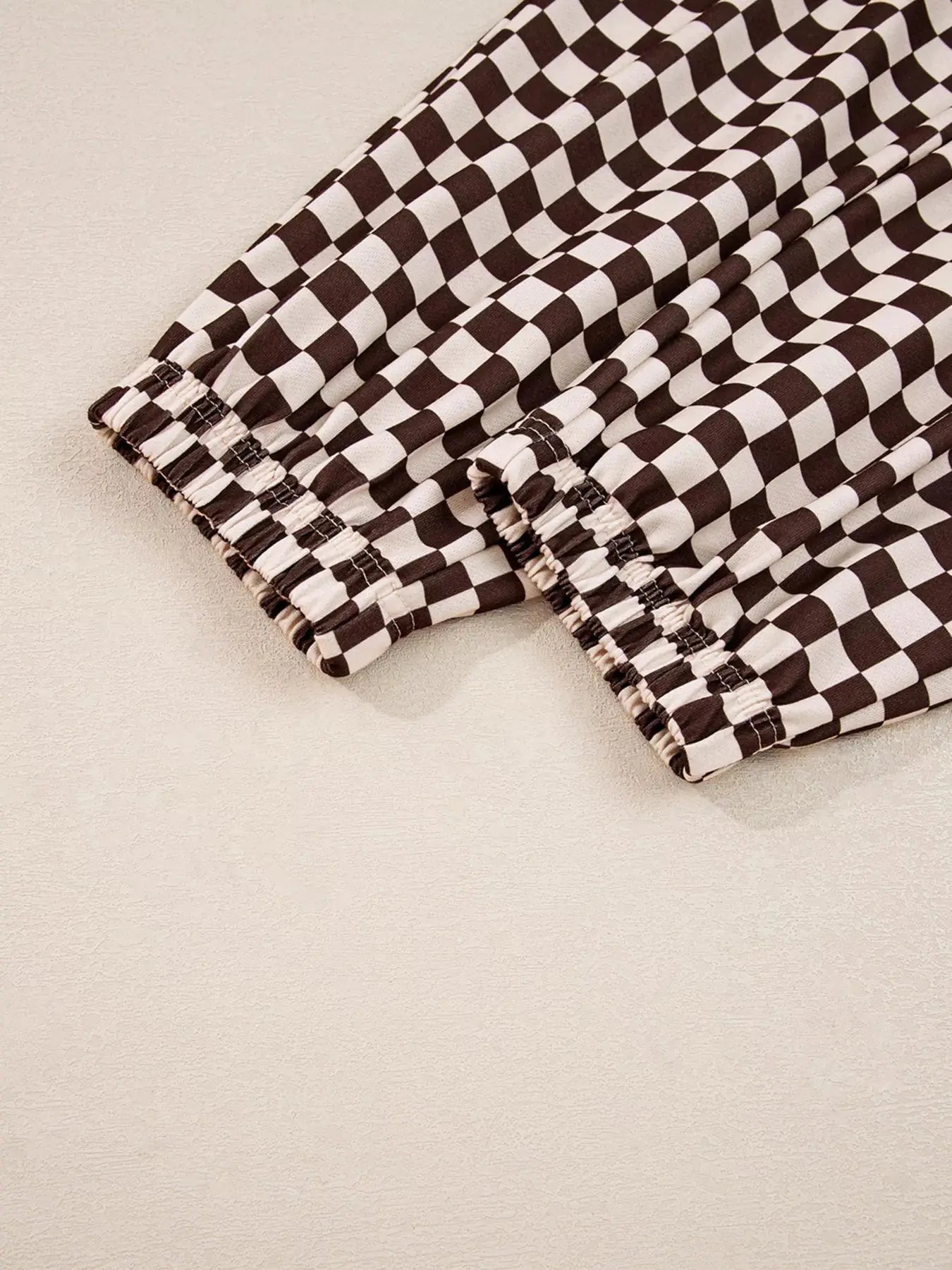Checkered Drawstring Hoodie and Pants Set  Style Ratio
