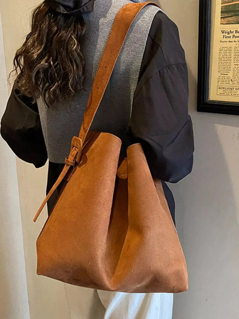 Buckle Adjustable Strap Tote Bag  Style Ratio